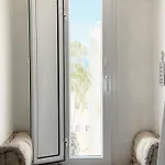 Seaview - 10 Min. Beach, Private Condo, Pool, Grill & Free Parking