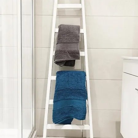 Seaview - 10 Min. Beach, Private Condo, Pool, Grill & Free Parking * Албуфейра