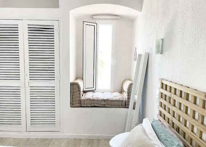 Seaview - 10 Min. Beach, Private Condo, Pool, Grill & Free Parking Албуфейра